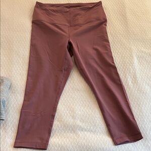 90 Degree By Reflex Mauve Cropped Leggings